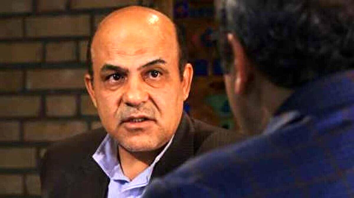 علیرضا اکبری اعدام شد