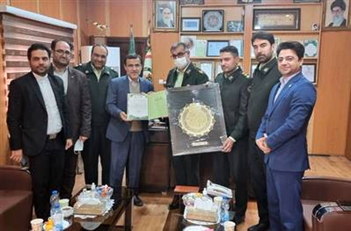 فرمانده انتظامی همدان از بانک قرضالحسنه مهر ایران تقدیر کرد