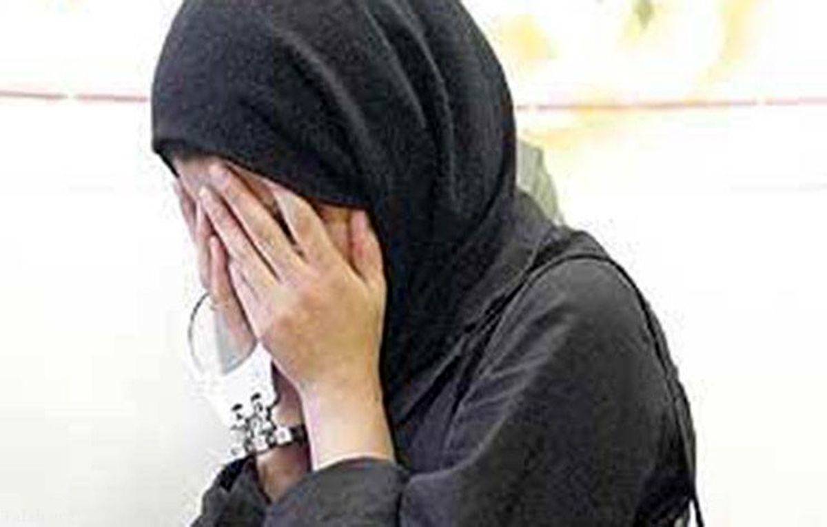 افشای شماره و عکس زنان بدکاره جنجال برانگیز شد/ اطلاعات زنان فاسد لو رفت!