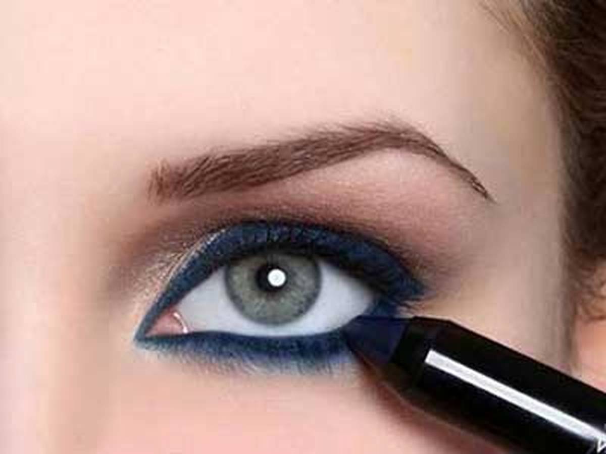 سرمه بهتر است یا خط چشم؟